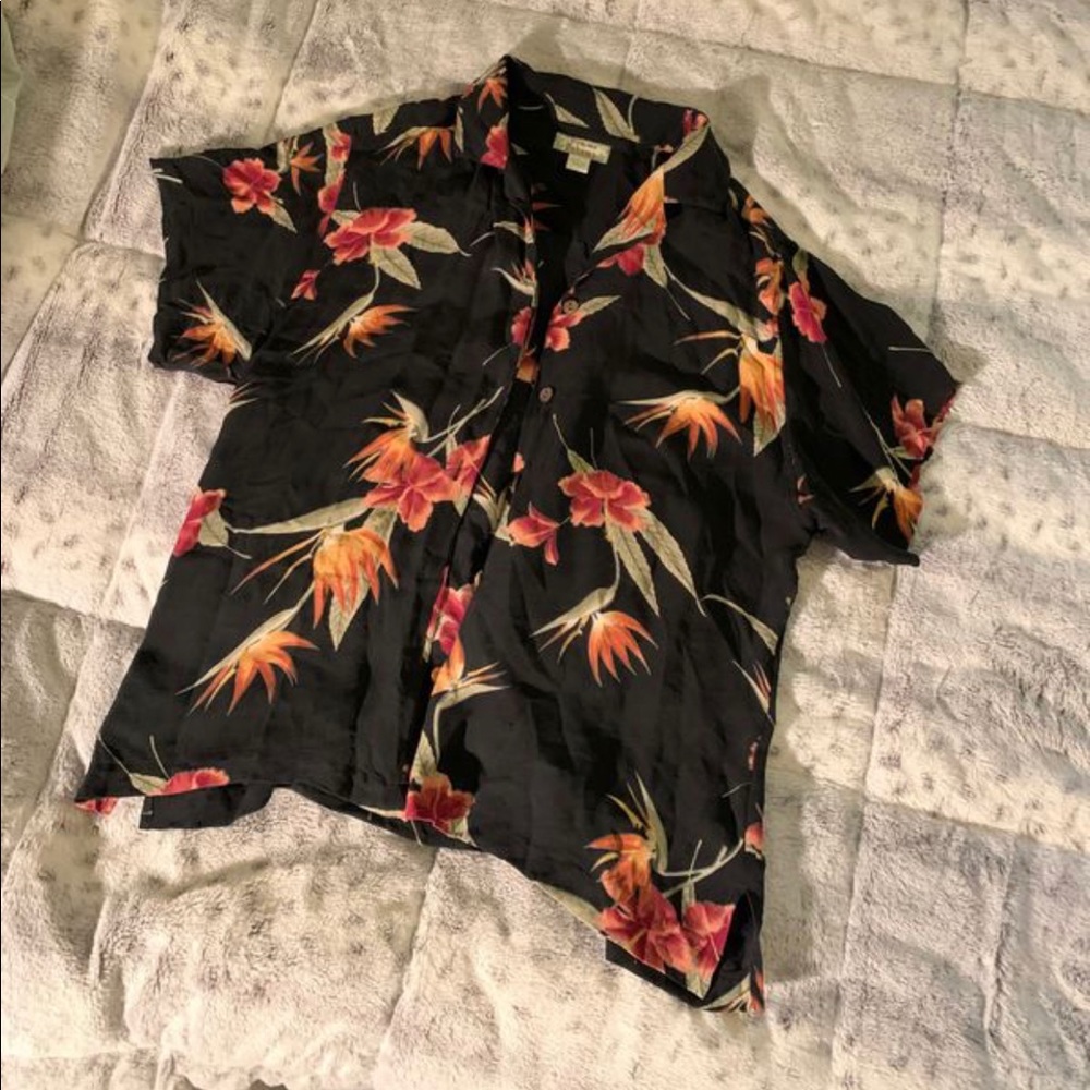 Tommy Bahama Blouse Large Silk Shirt